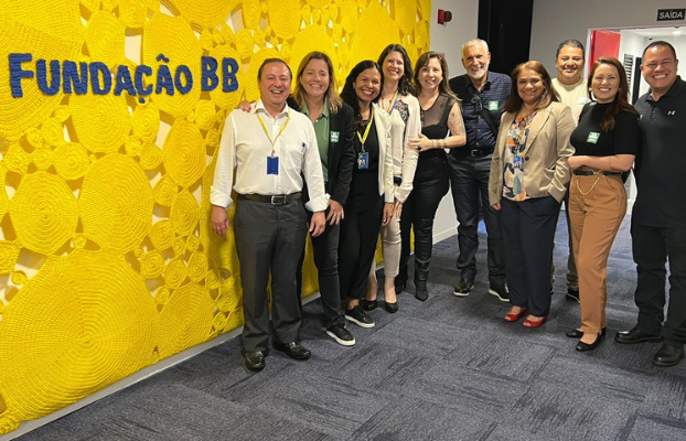 Equipe da FENABB visita a Fundação Banco do Brasil